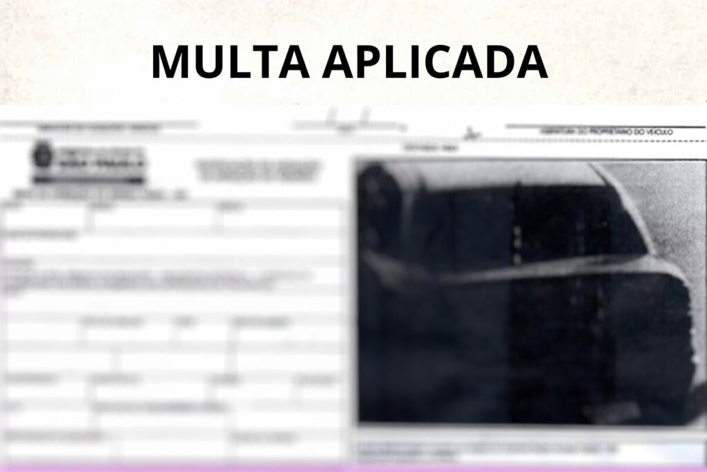 Aviso de multa de trânsito